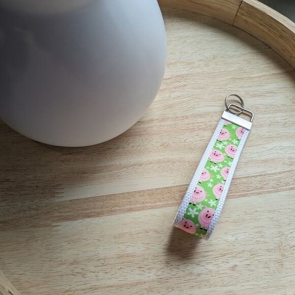 Pig Keychain Wristlet Fabric Key Ring FOB Green Piggy Farm Animals Boho Gift - Picture 4 of 7